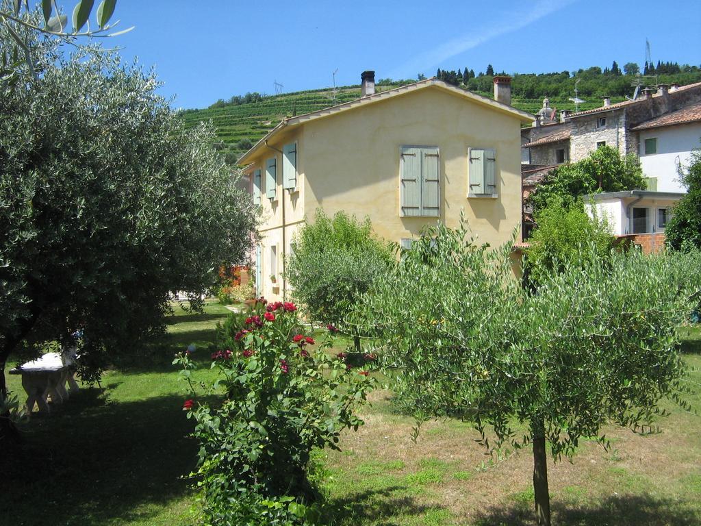 Bed and Breakfast Due Archi SantʼAmbrogio di Valpolicella Zewnętrze zdjęcie